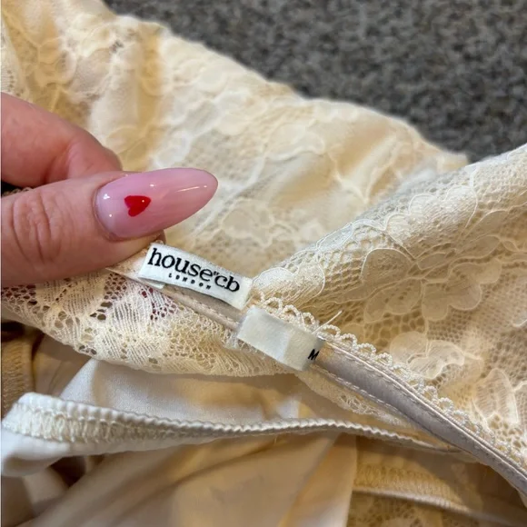 House of CB Lace Maxi Skirt - Picture 5 of 8